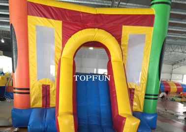 Công viên giải trí 7 X 4M Trẻ em nhảy Lâu đài bơm hơi với bể bơi