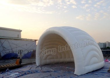 White Shell PVC Tarpaulin Sự kiện bơm hơi Lều cưới Golf Golf 5.0 * 3.8 * 4.0m