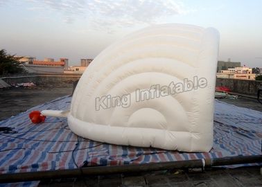 White Shell PVC Tarpaulin Sự kiện bơm hơi Lều cưới Golf Golf 5.0 * 3.8 * 4.0m