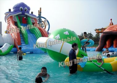 Nhân vật hoạt hình thú vị PVC Công viên nước bơm hơi cho sân chơi ngoài trời