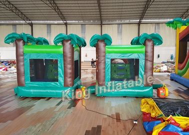 Màu xanh lá cây PVC nhỏ bơm hơi Bouncer Castle Kids Playground Chống cháy