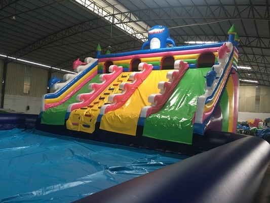 Trò chơi ngoài trời Slide Inflatable Park Inflate Slide nước lớn có bể bơi