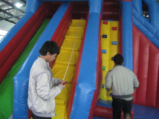 Hai làn đường chứa nhiều người nhỏ hoặc lớn kích thước đầy đủ Jumbo Water Slide Inflatable Bounce