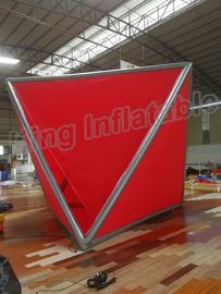 Công viên nước PVC màu xám / đỏ bơm hơi Công viên nước Sử dụng cho người lớn và trẻ em