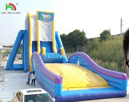 Thuê công ty thương mại thú vị Crazy Blue Bánh trượt nước bơm cho trẻ em và người lớn