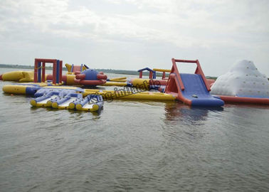 Công viên nước bơm hơi bạt PVC thương mại, thiết bị sân chơi nước Splash