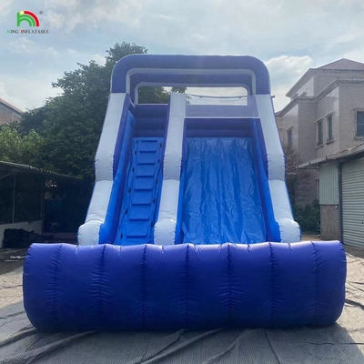 Dòng xe trượt nước bơm với bể bơi cho trẻ em