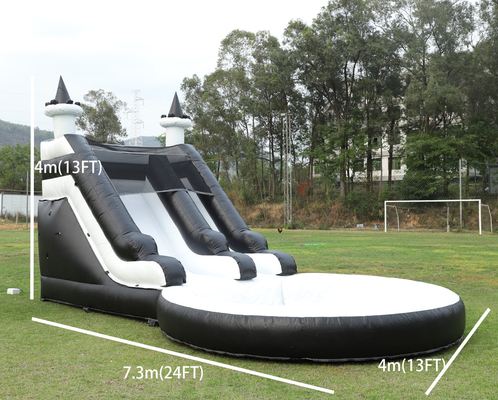 Slide nước bơm nước màu trắng và đen Slide trẻ em với bể bơi nước lớn hơn
