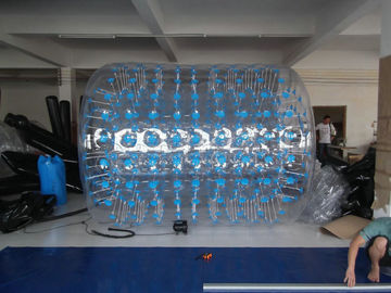 Con lăn nước bơm hơi thú vị