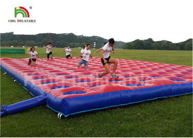 Khóa học vượt chướng ngại vật ngoài trời màu đỏ Trò chơi thể thao bơm hơi, Cuộc đua bơm hơi 5K cho người lớn