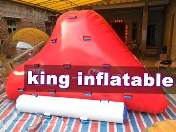 Red Aqua Park Đồ chơi nước bơm hơi / Trượt đá / Iceberg Bằng PVC cho Công viên nước