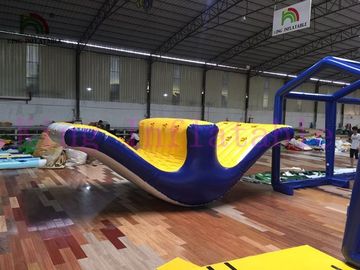 Đồ chơi nước bơm hơi dài 5m / PVC nổi Totter Seesaw cho trò chơi dưới nước