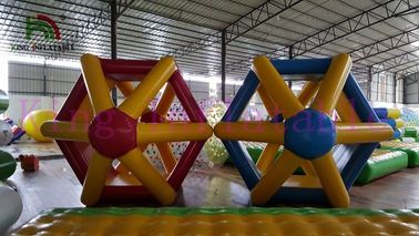 Đồ chơi nước bơm hơi bền màu PVC đi bộ trên bánh xe nước với CE