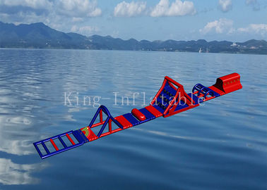 Màu đỏ 0.9 mm PVC Tarpaulin Trò chơi thể thao bơm hơi Khóa học vượt chướng ngại vật