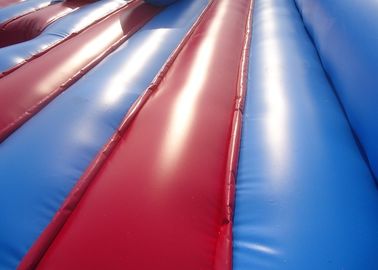 Red và Blue Gladiator Joust Trò chơi thể thao bơm hơi cho trẻ em và người lớn