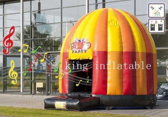 Kích thước theo yêu cầu Trẻ em Người lớn PVC Tarpaulin Mái vòm vũ trường bơm hơi với đèn LED để cho thuê