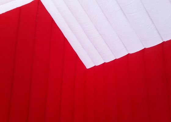 Những ngôi nhà thương mại bơm hơi 210D với trang trí của ông già Noel
