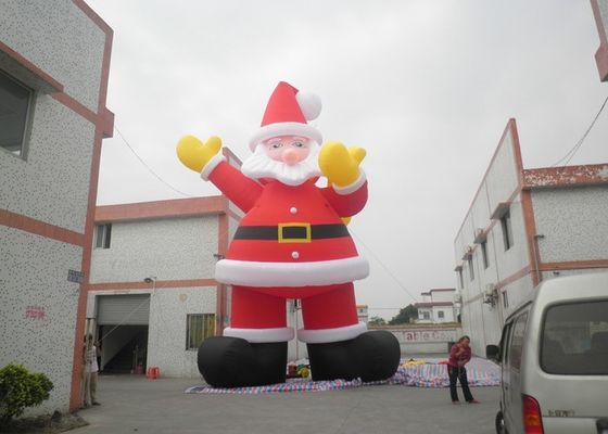 Sản phẩm quảng cáo bơm hơi ông già Noel thương mại lớn 10 m