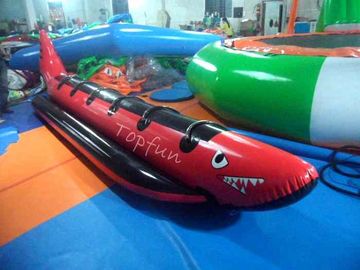 PlatoTowable Thuyền cá mập đỏ bơm hơi thú vị cho các trò chơi dưới nước với